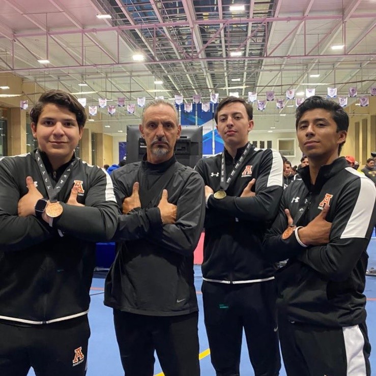 Anáhuac Puebla de taekwondo brilla en el Nacional de la CONADEIP