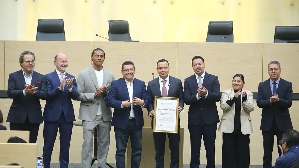 Congreso de Puebla reconoce a Cruz Azul por su título de Liga MX