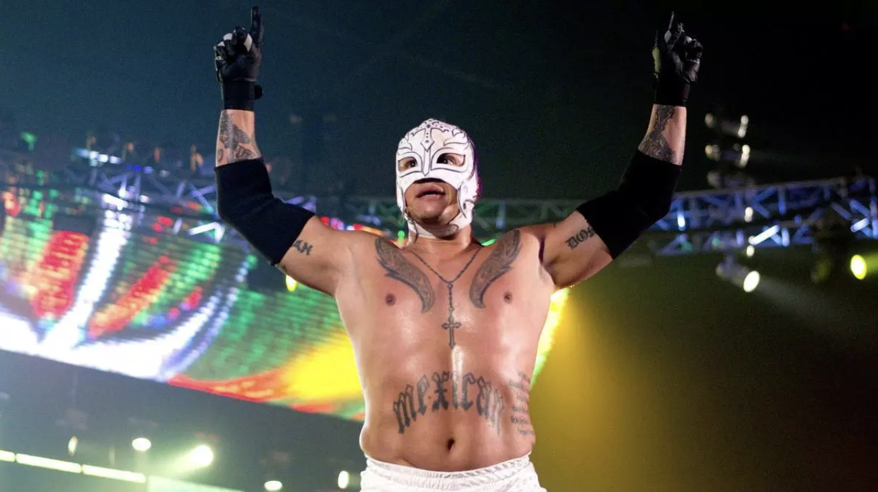 Rey Mysterio será inducido al Salón de la Fama de WWE