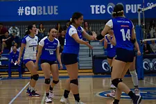 Continúan poblanos en primeros puestos de voleibol CONADEIP