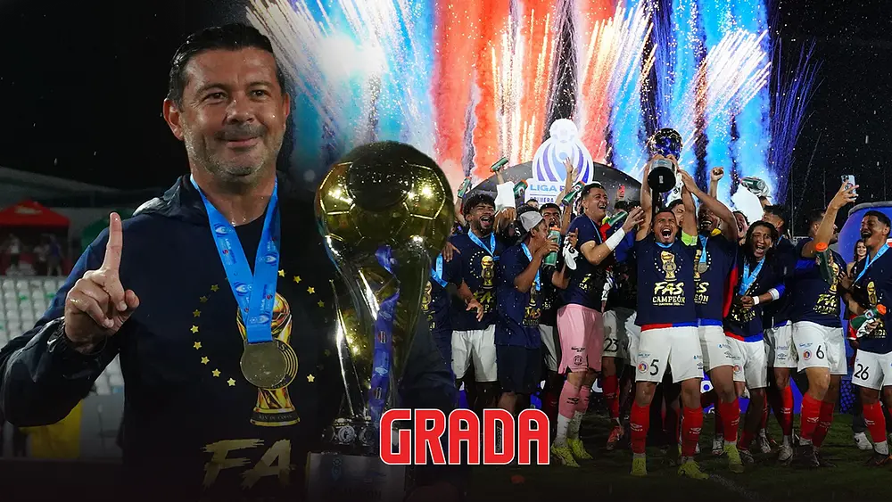 Desde el banquillo, Adrián Sánchez se proclama campeón en El Salvador