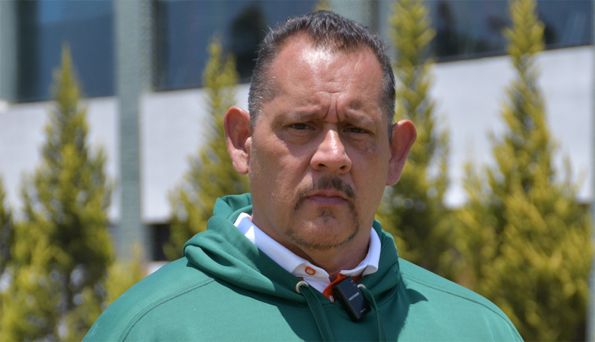 Aztecas UDLAP integra a nuevo coach de futbol americano