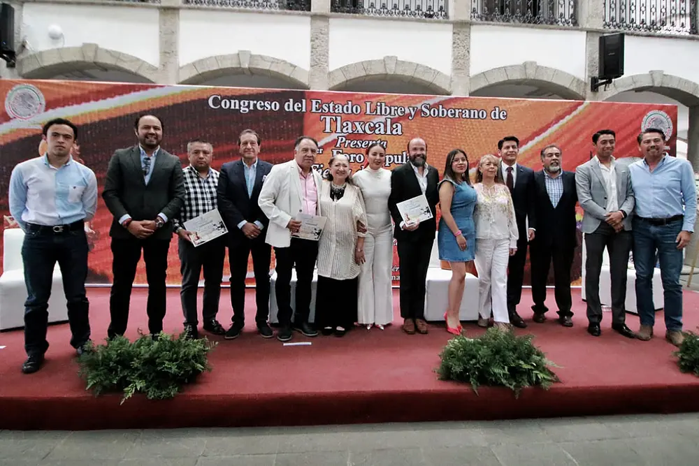 Tlaxcala celebra en Congreso local primer foro popular taurino