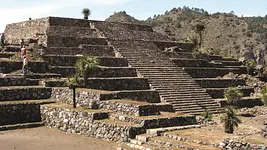Gobierno estatal busca impulsar zona arqueológica de Cantona