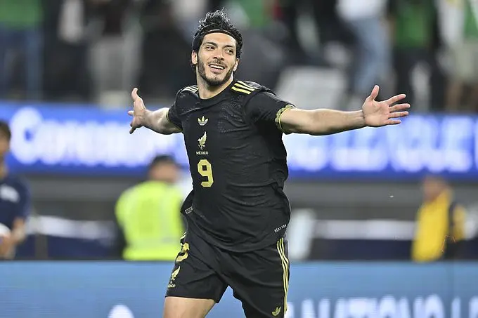 México sufre, pero avanza a final de Nations League
