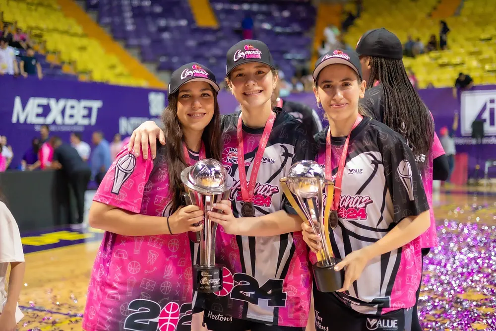 Exjugadora de Aztecas UDLAP se corona campeona de LNBPF