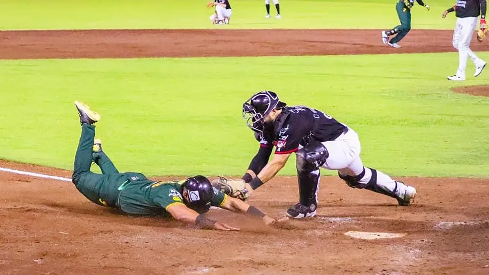 Piratas barrieron a Pericos de Puebla