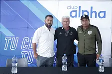 Club Alpha presenta convenio con FC Juárez