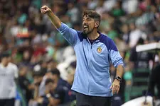 Paunovic deja a Chivas; Gago, al relevo