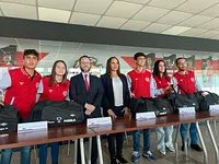 Abanderan a estudiantes UPAEP seleccionados para vivir festival en Qatar