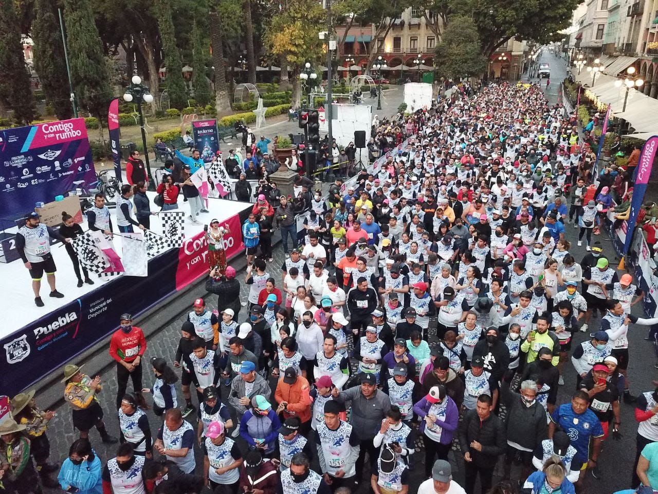 Primer Medio Maratón de Puebla, un éxito: convoca más de 2,500 participantes