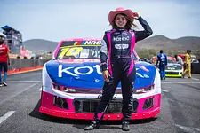 Regina Sirvent se declara lista para la carrera de “El Dorado” en Nascar México