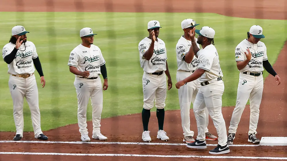 Vladimir Gutiérrez da a Pericos primer triunfo de la temporada