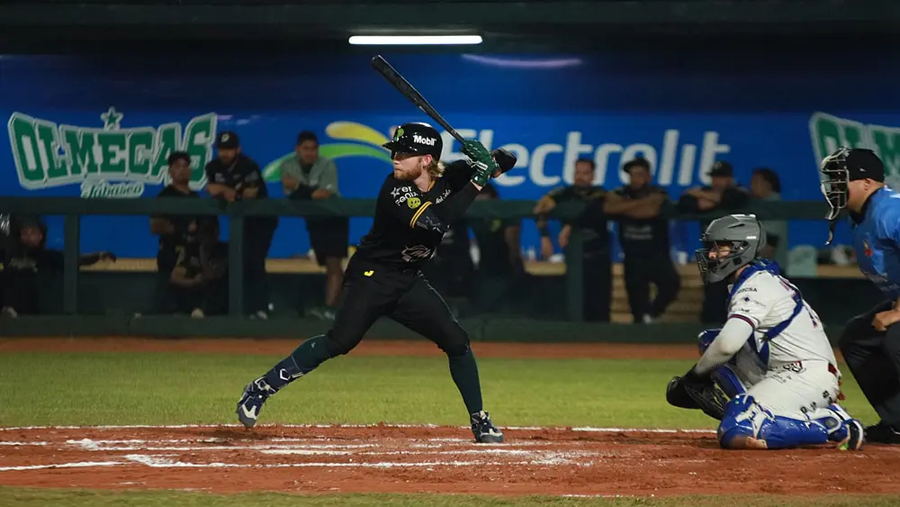 Pericos pegó primero en Tabasco