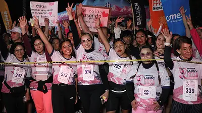 Carrera Latido Rosa 2026 cumple récord de 2 mil corredores en Puebla