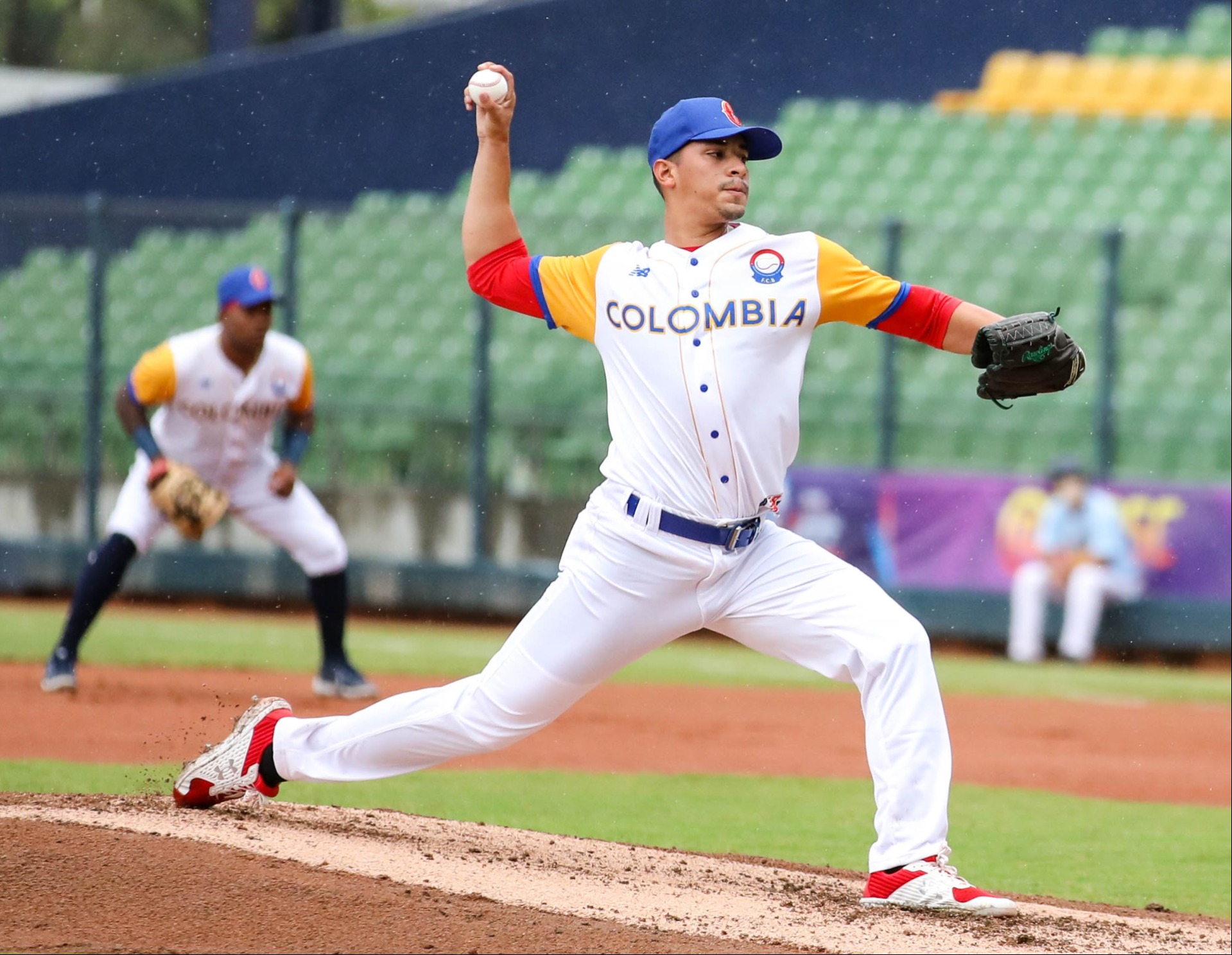 Colombiano Víctor Vargas refuerza pitcheo de Pericos