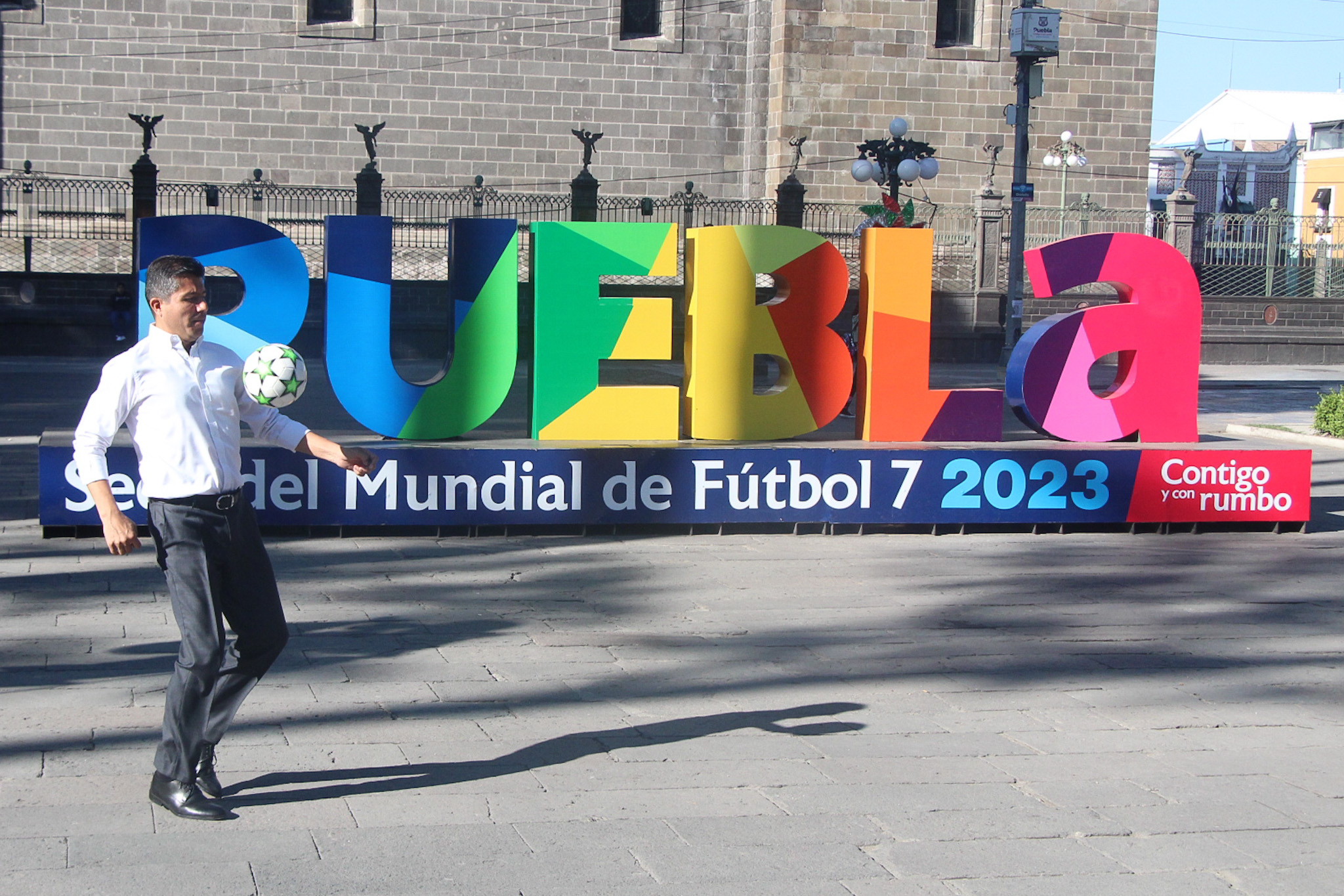 ¡Rueda la pelota del Mundial de Fut 7!