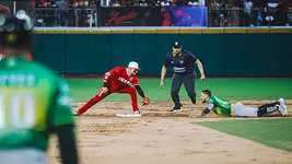 Infame relevo de Claudio Custodio condena a Pericos