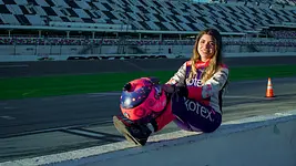 Regina Sirvent debuta en la ARCA Menards Series en Estados Unidos