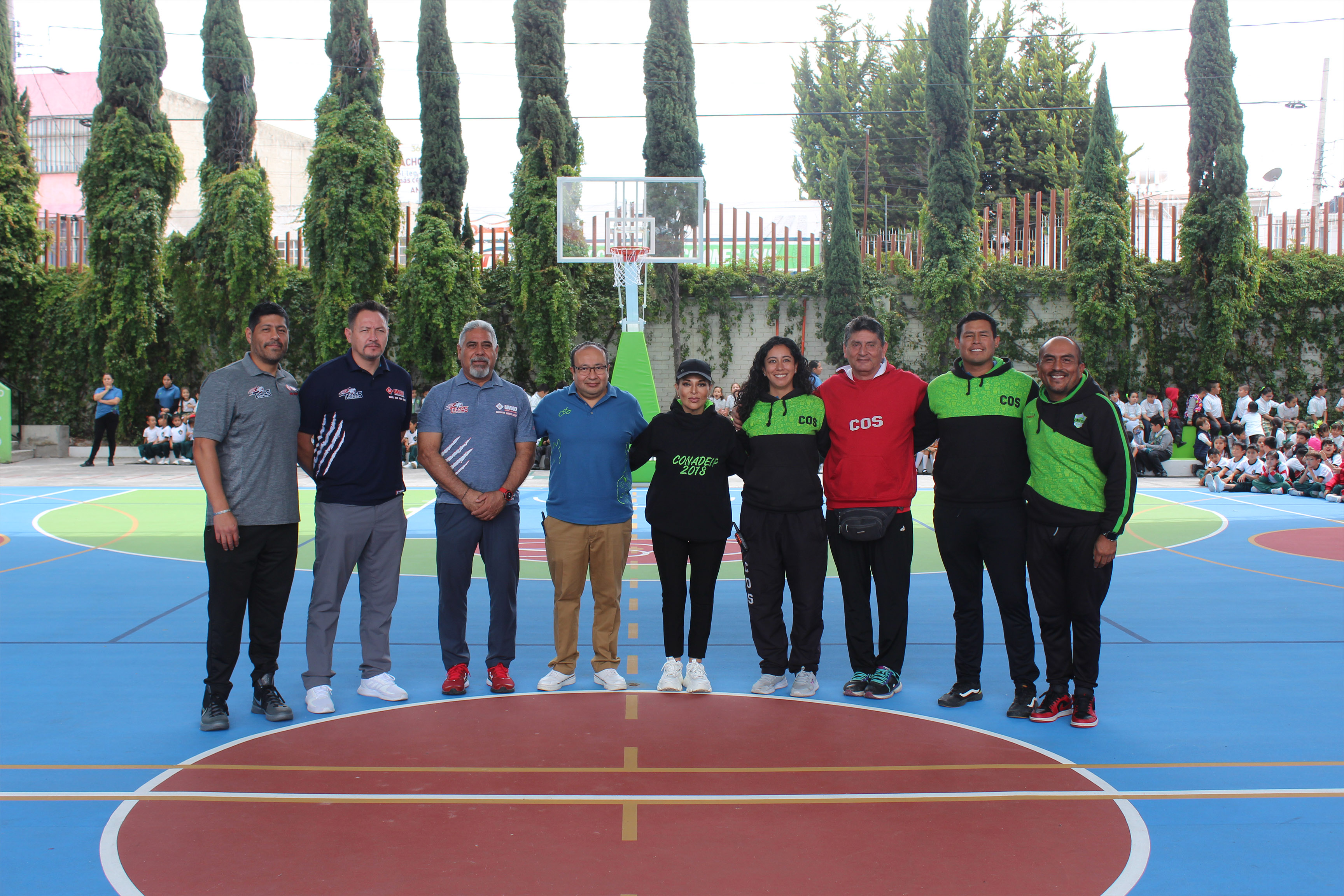 Inaugura el Colegio Oviedo Schöntal instalaciones deportivas
