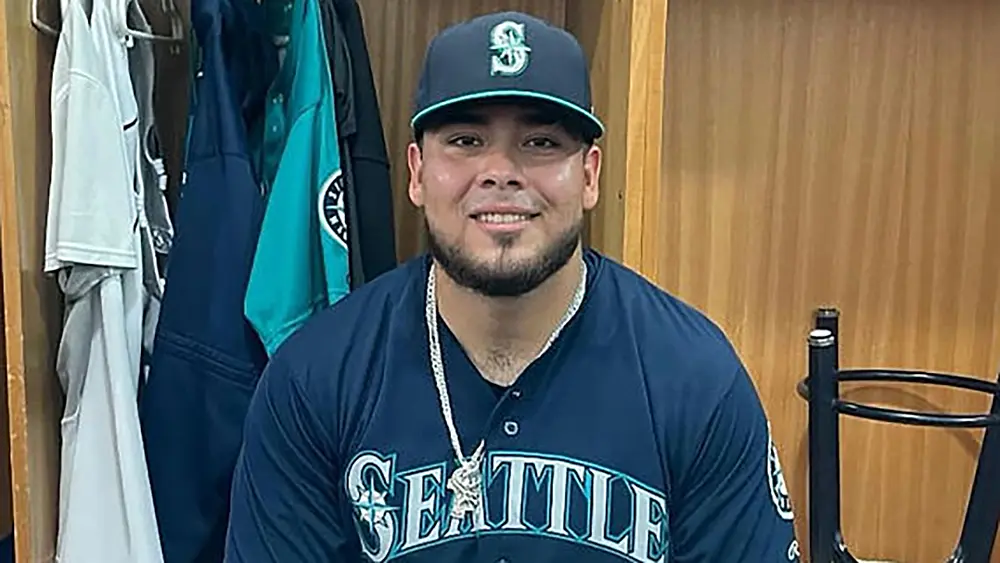 Cristian Alvarado se apuntó en la Dominican Summer League