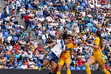 Liga MX Femenil: Nayeli Rangel sufre fractura en el pómulo durante Puebla vs. Tigres