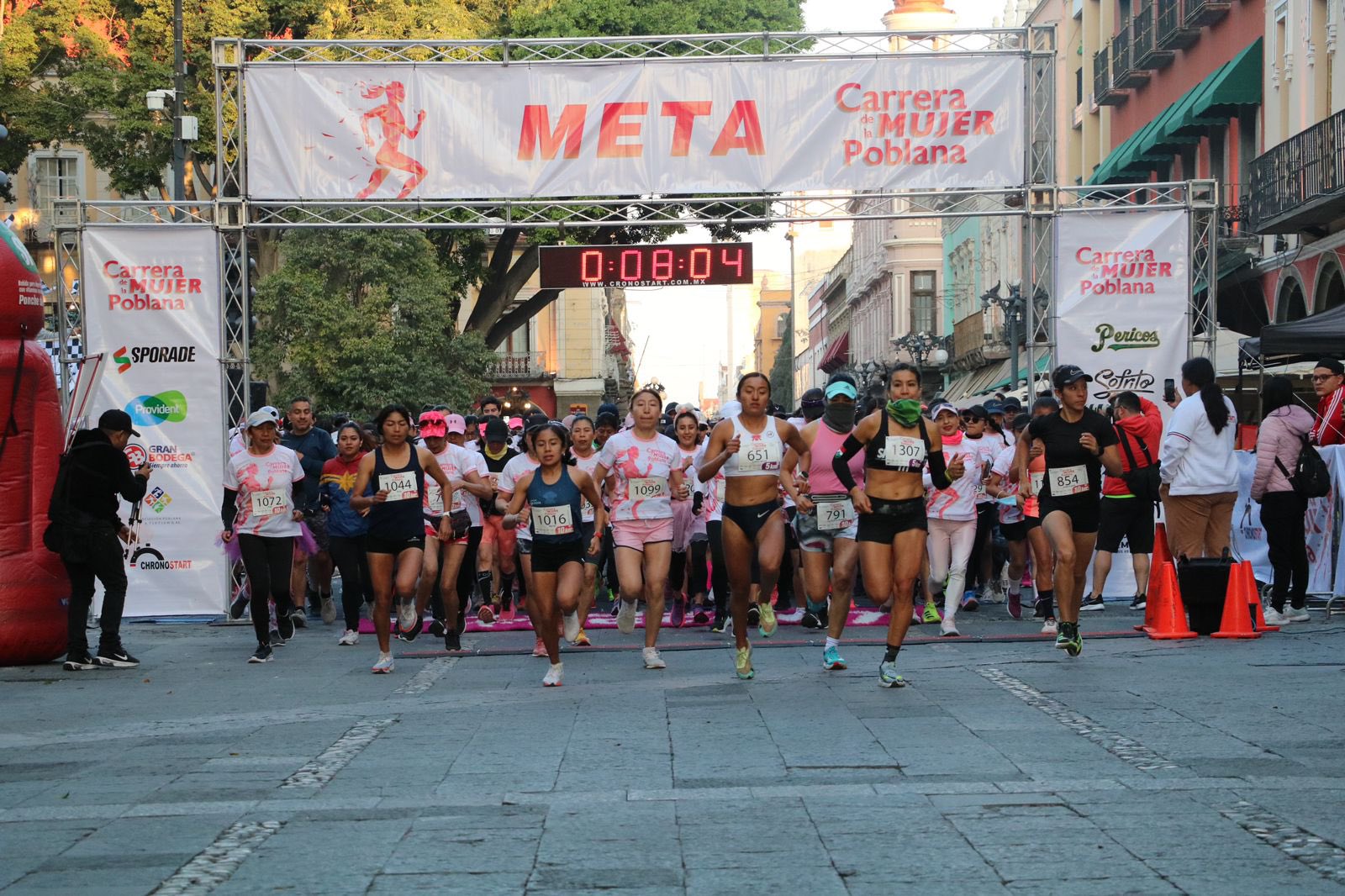Puebla vive la adrenalina de la Carrera de la Mujer Poblana 2024
