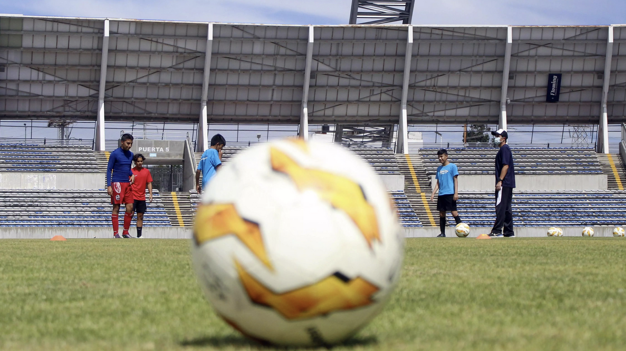 Anuncian verano de fútbol en la BUAP