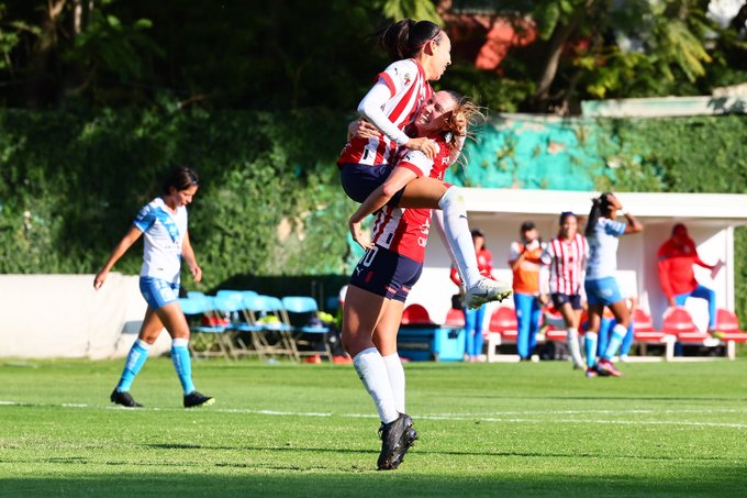 La Franja femenil, cerca de la travesura ante Guadalajara