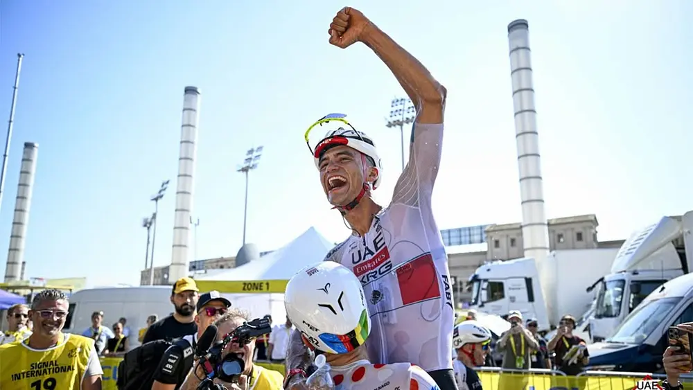 Isaac del Toro hizo historia; ganó etapa del Tour de France 2026