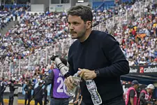 Larcamón sueña con una “noche histórica” ante América