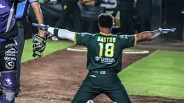 En noche de locura, Pericos ganó el primero del año