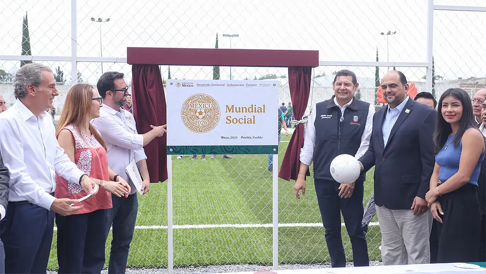 Puebla recibe 32 canchas del programa Mundial Social 2026