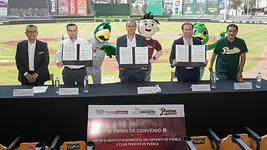 Pericos y Ayuntamiento de Puebla firman convenio de colaboración