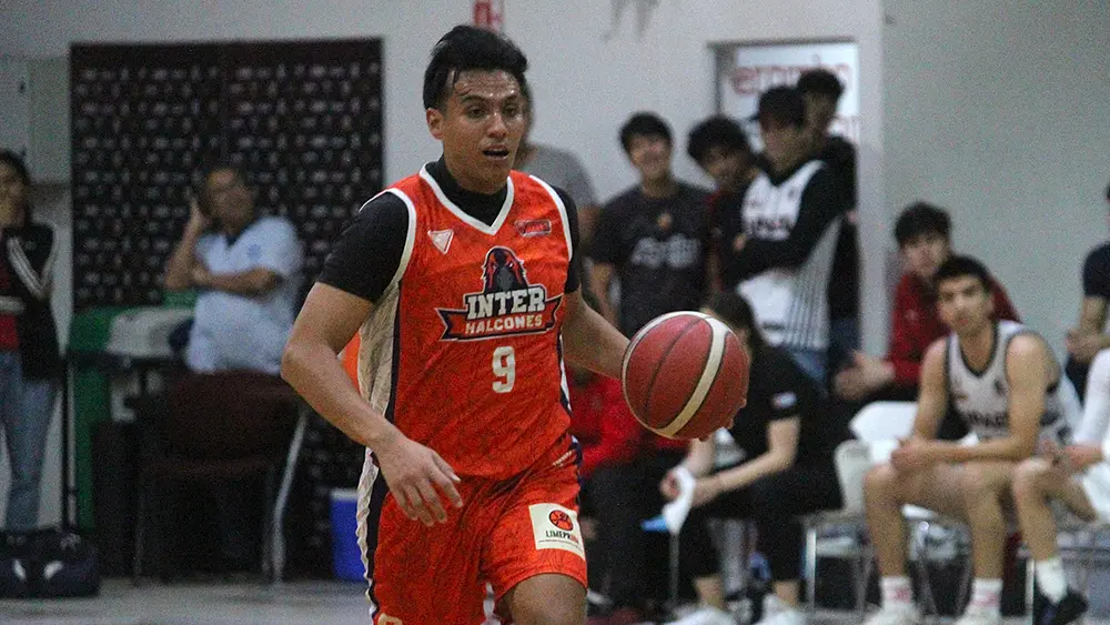Halcones se aferran a la cima rumbo al Ocho Grandes