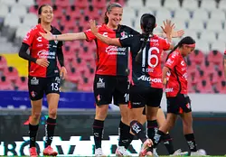 Tropiezan enfranjadas de último minuto ante Atlas