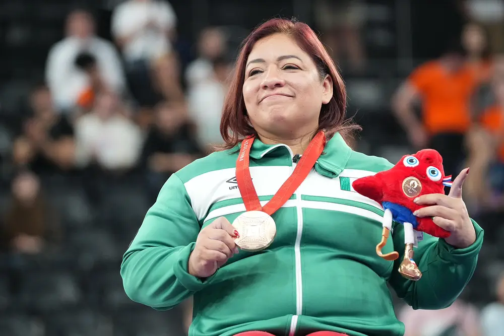 México cierra Paralímpicos París 2024 con 17 medallas