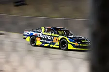 Nascar México Series: Jake Cosío enfrenta complicada carrera en "El Dorado"