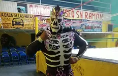 Explosiva cartelera en la Arena Solís para festejar el Día de las Madres