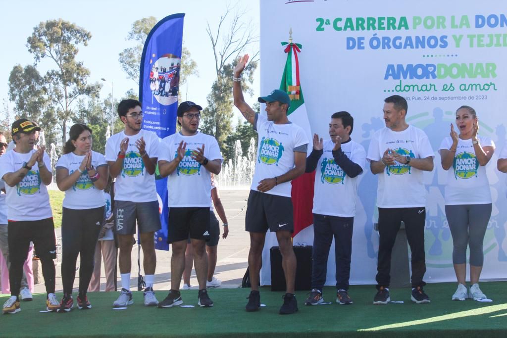 Más de mil poblanos se suman a carrera “Amor es donar”