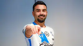 Alexis Canelo busca resolver ofensiva del Club Puebla