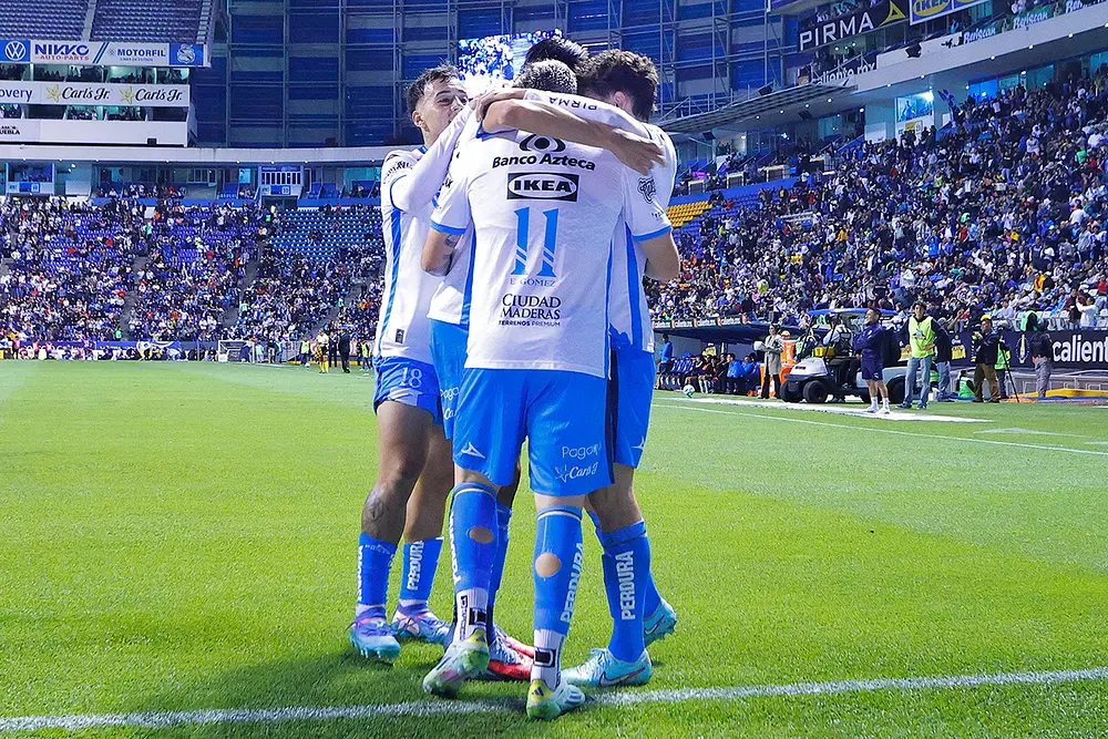 Club Puebla lidera y cumple minutos de menor en Apertura 2025
