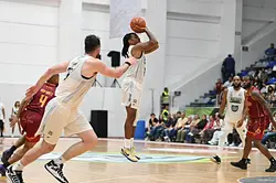 LNBP: aplastó Lobos Puebla a Cancún para arranque perfecto