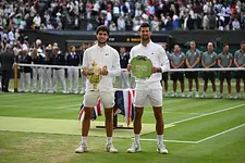 Carlos Alcaraz conquista Wimbledon en final histórica