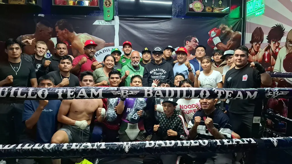 José Benavidez sorprende con destacada visita al GYM Badillo