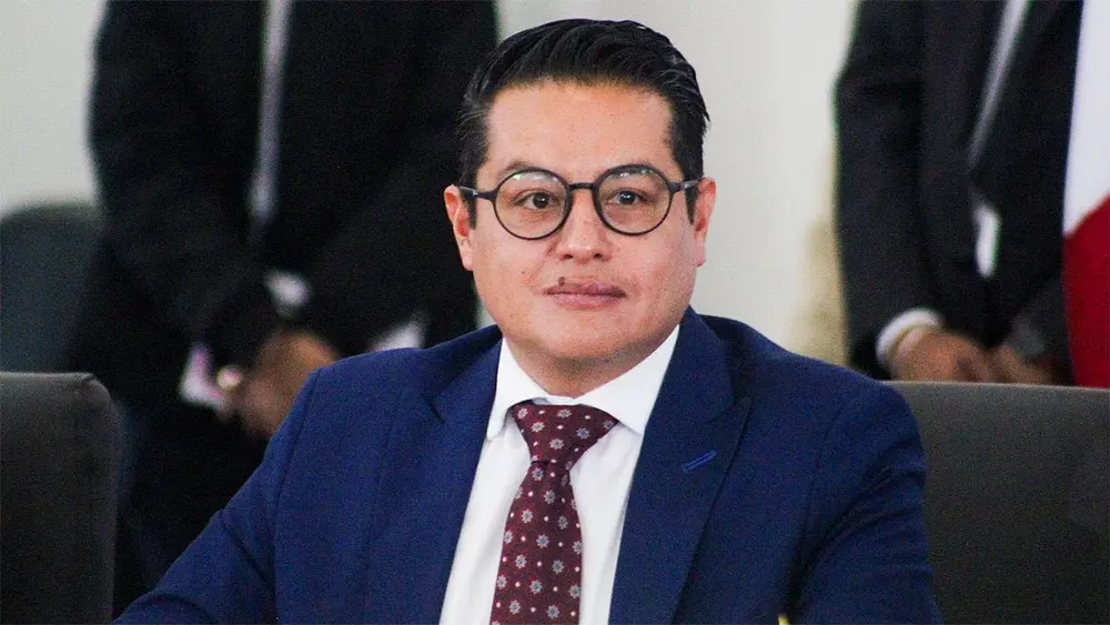 Gobierno estatal, atento a evolución en césped del Estadio Cuauhtémoc