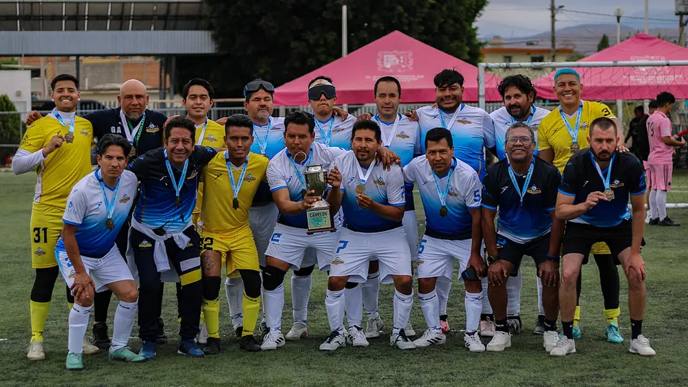 Topos FC se corona en la Liga Nacional 