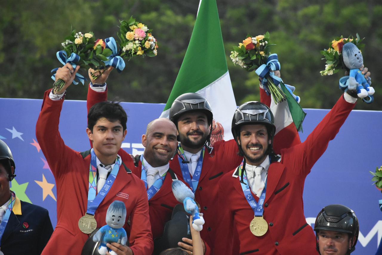 Gana Carlos Molina oro por equipos en San Salvador 2023