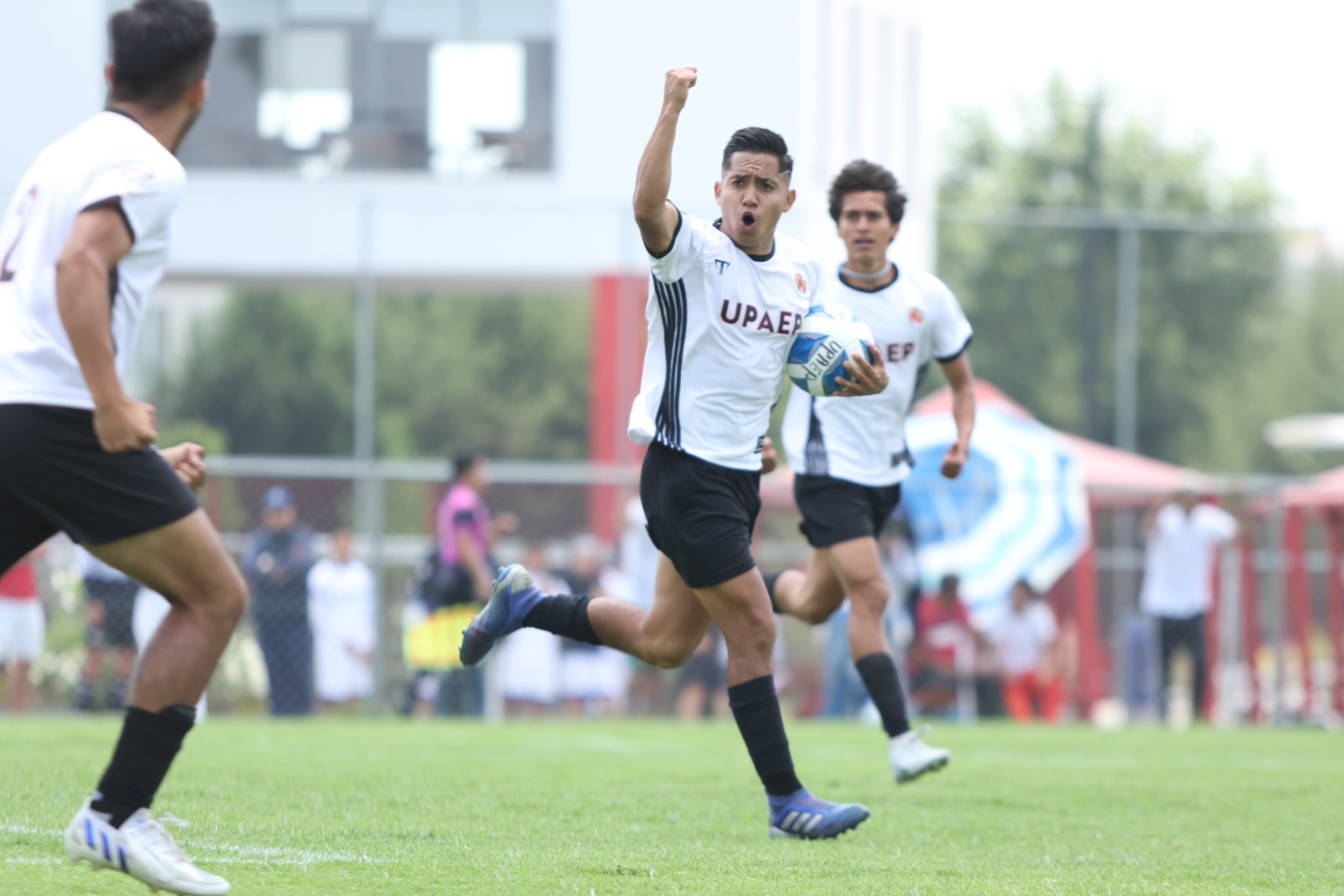 Universidades poblanas, con arranque complicado en Nacional de futbol