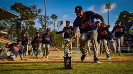 Astros Cerro Gordo se lleva la Copa Periquitos 2025